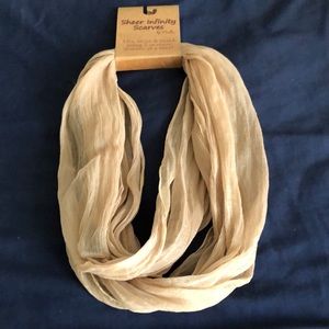 Infinity scarf